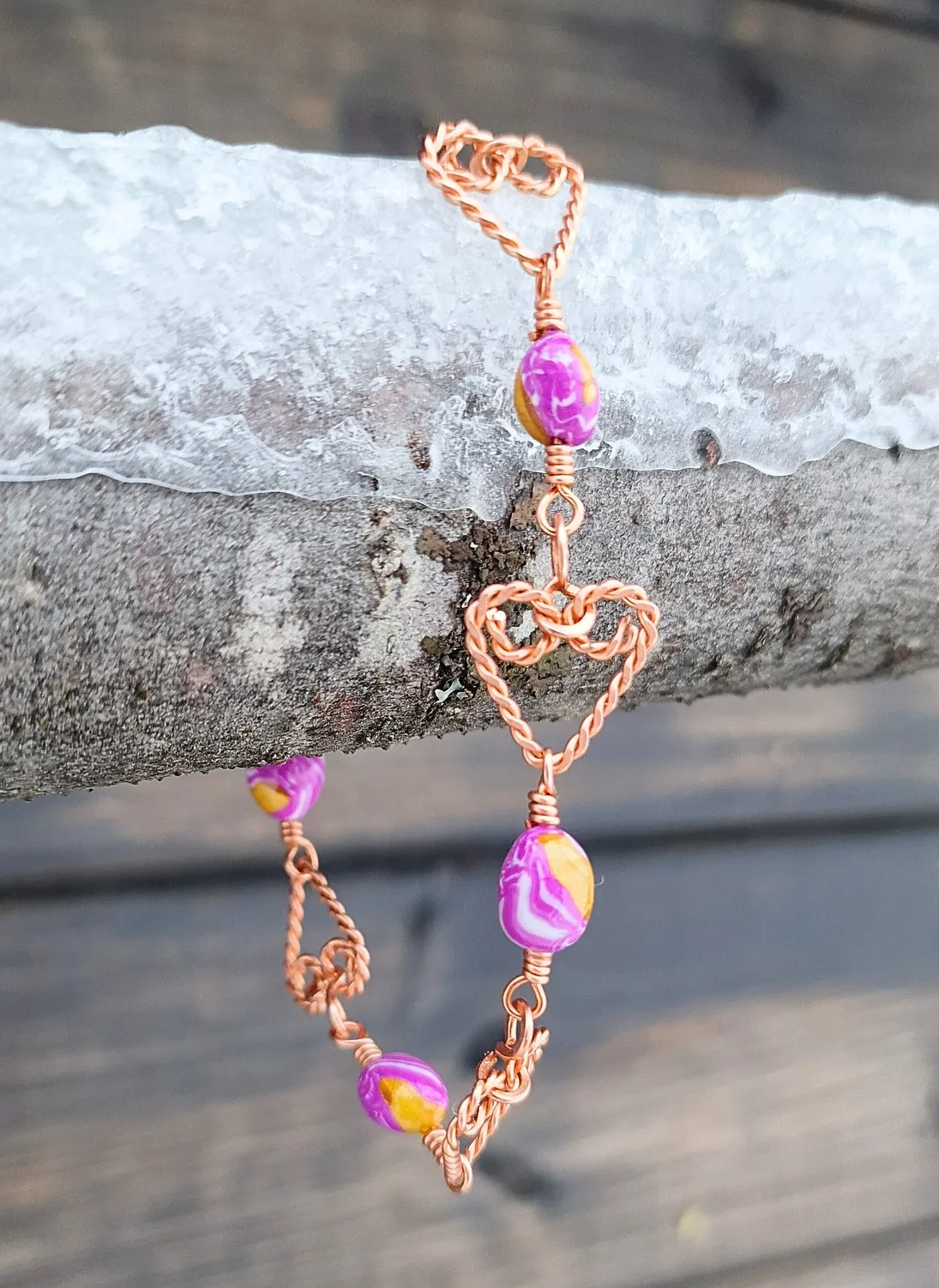 Kunstnerbonden Vilja armbånd kobber polymer justerbart