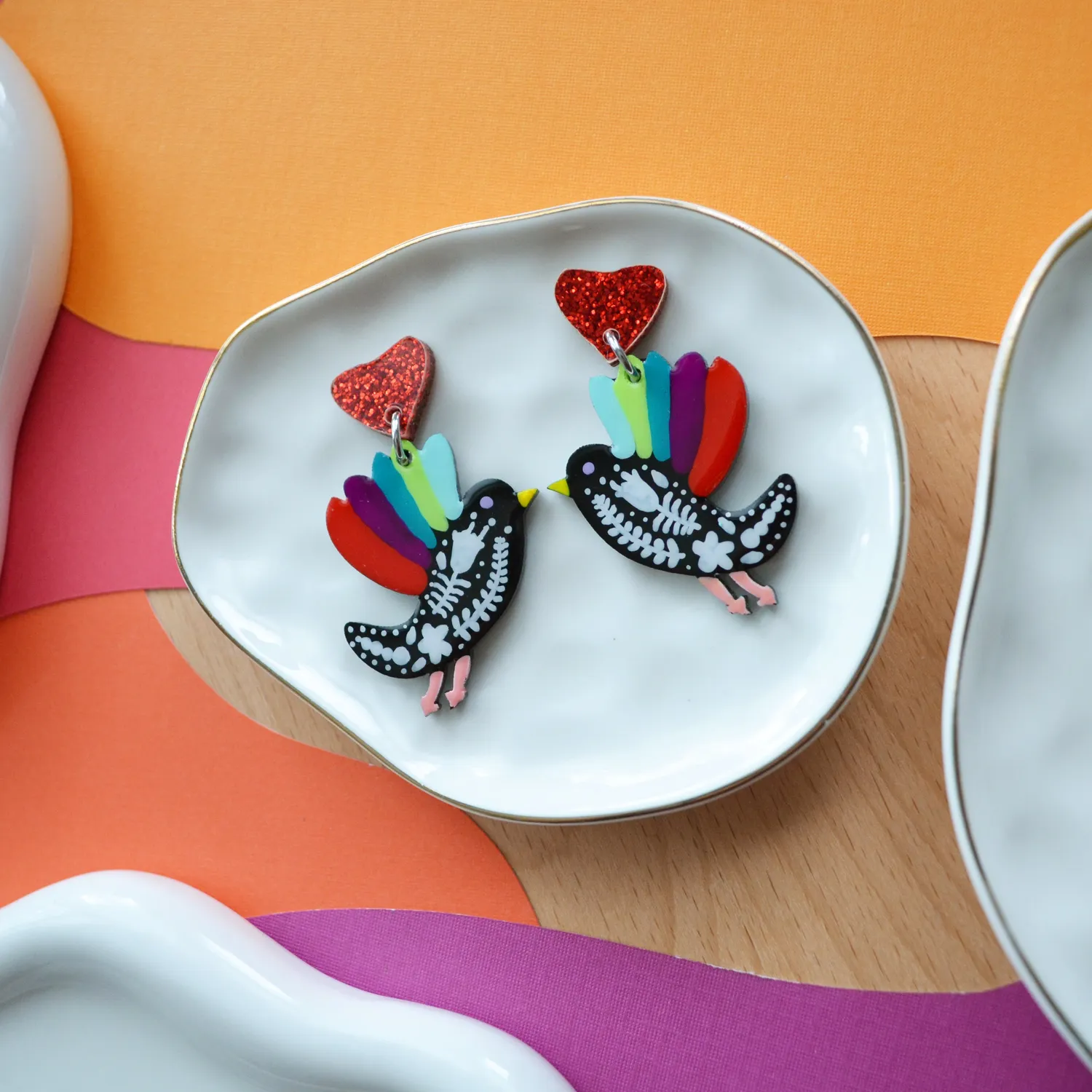 BooandBooFactory Floral Folk Flying Bird øredobber flerfarget