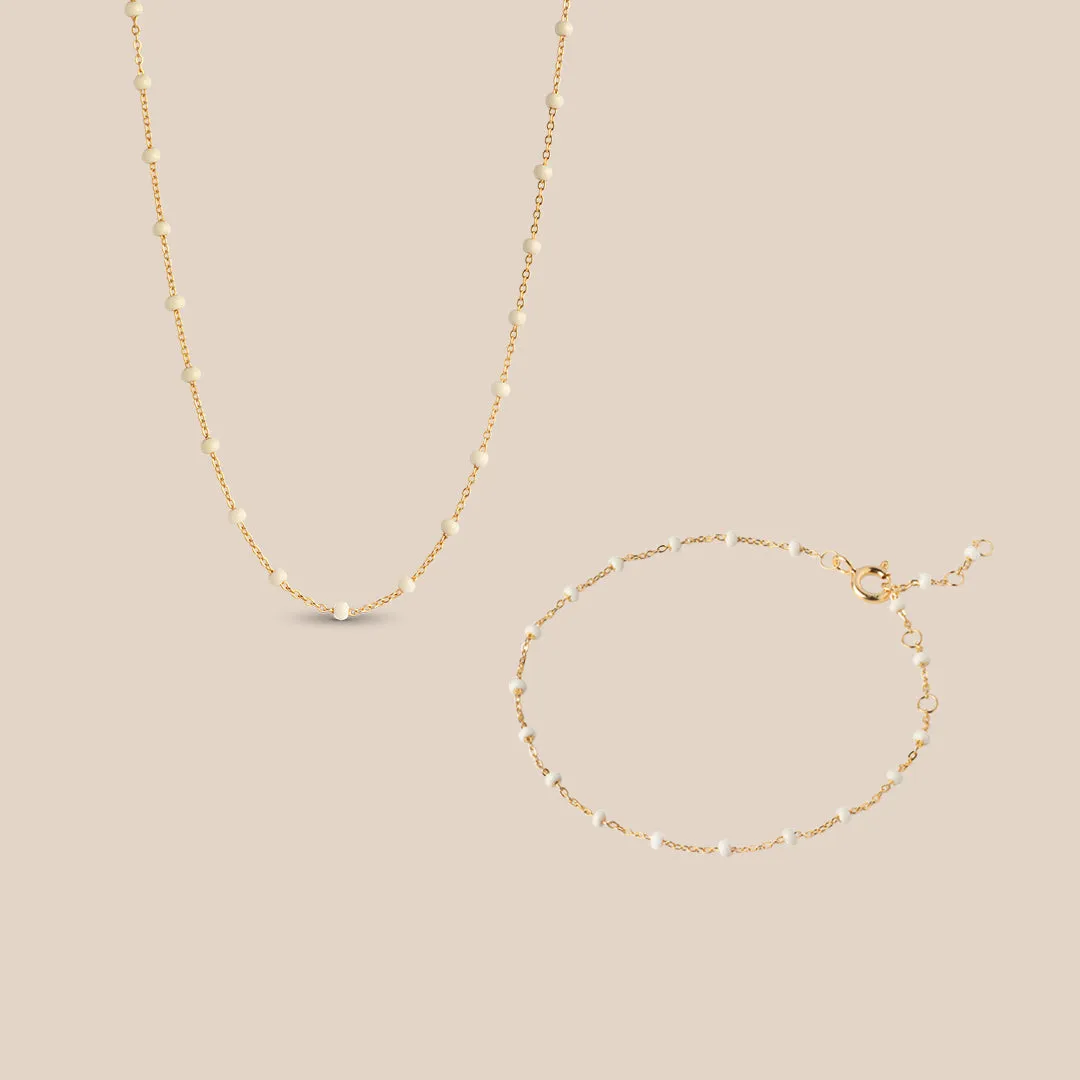 Enamel Lola Daisy smykkesett gull 2 deler