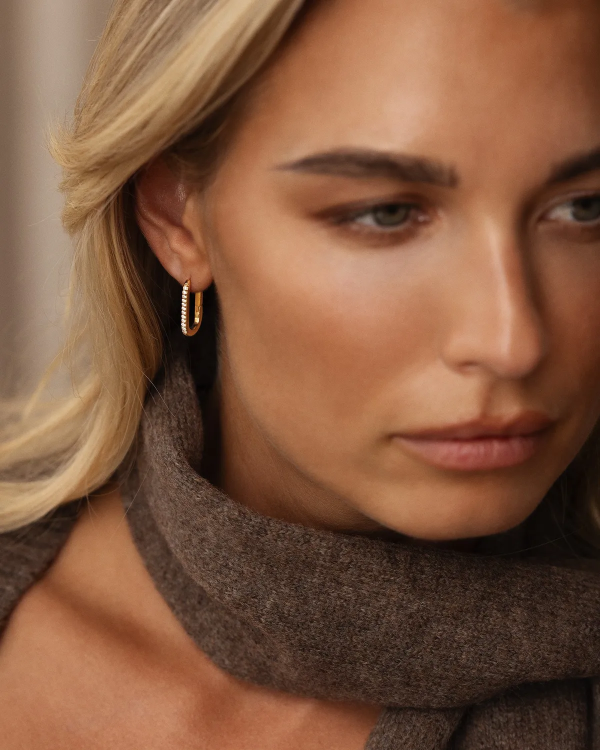 Mockberg Sparkle Medium U-hoops gull 19,5 mm