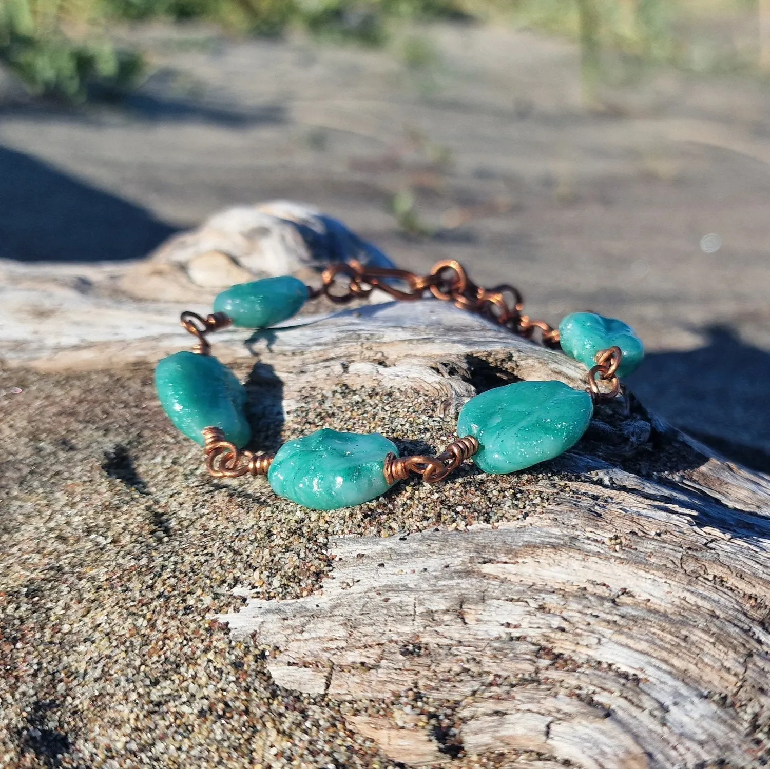 Kunstnerbonden Nerina armbånd kobber jade 17 cm