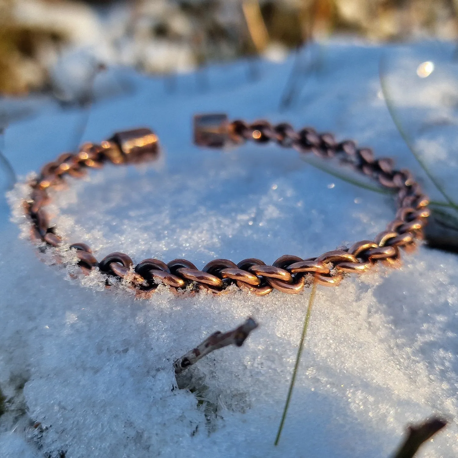 Kunstnerbonden Seid armring kobber flettet