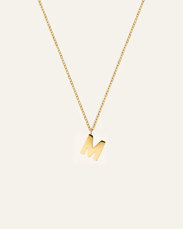 Mockberg Petite Plain Letter halskjede gull bokstav A