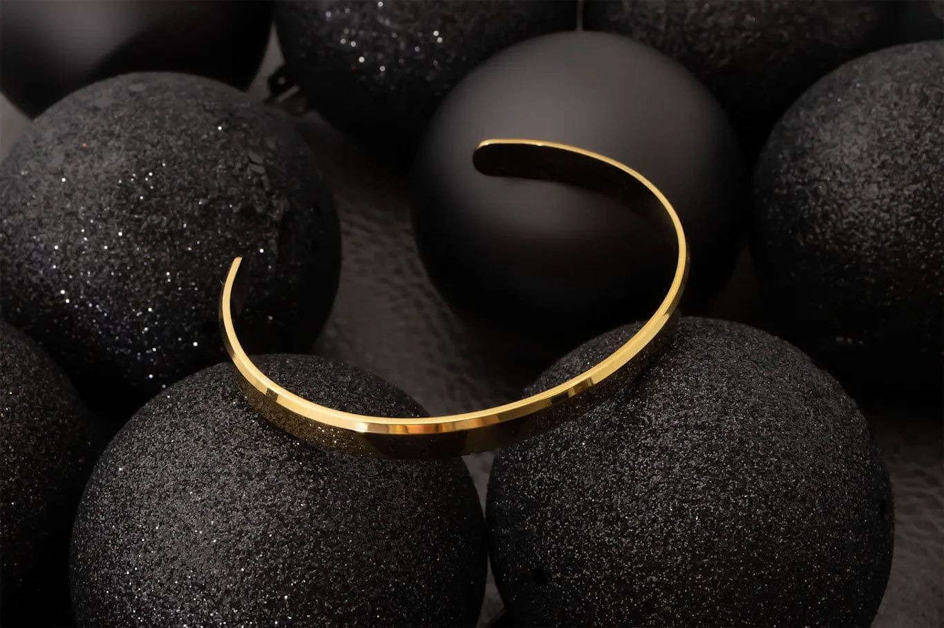 Mea Nani Haven Cuff herrearmbånd 18K gull