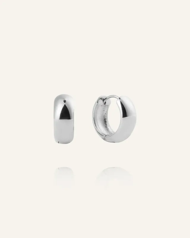 Mockberg Brave Small Hoops øredobber sølv 15,5 mm