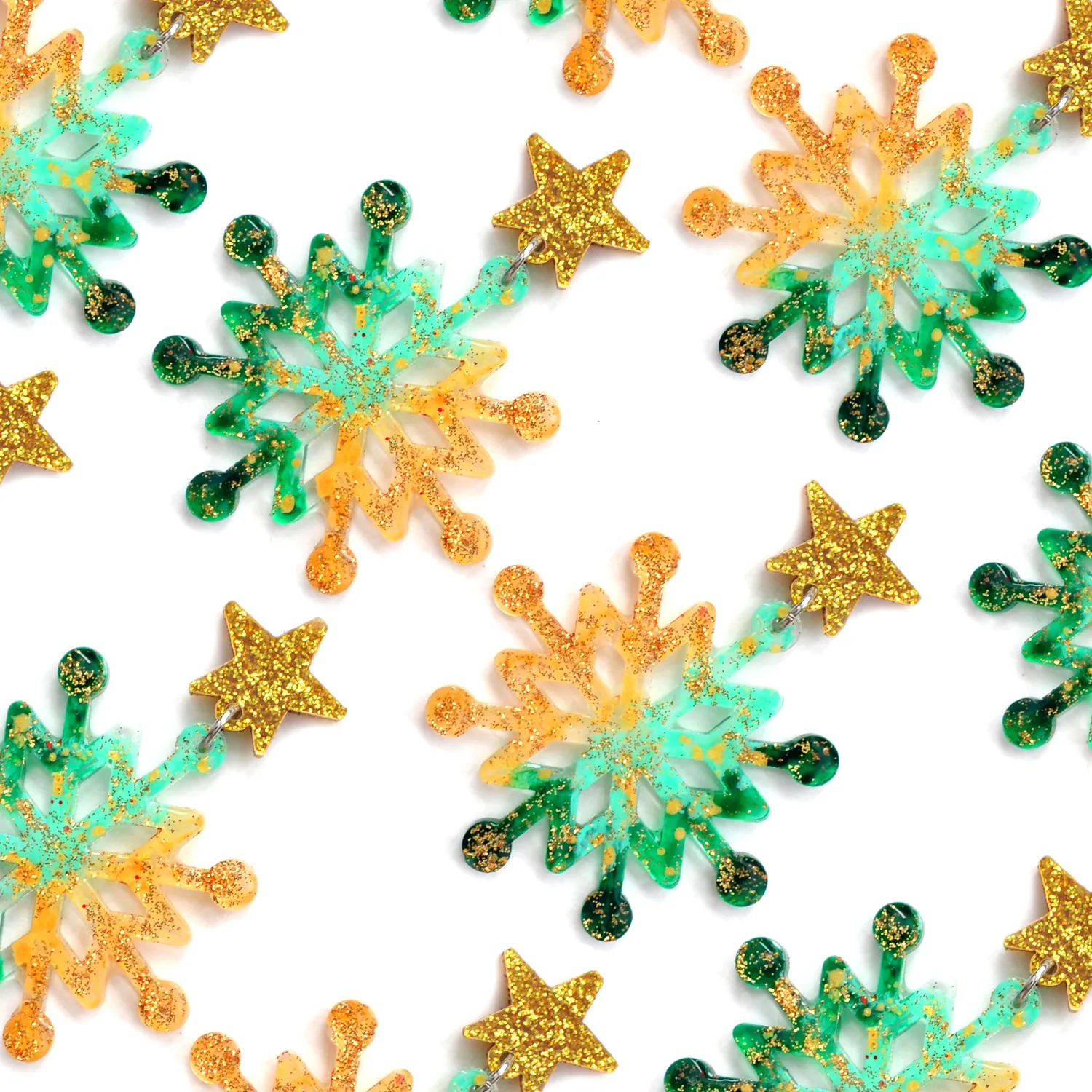 BooandBooFactory Snowflake øredobber akryl smaragd-gull