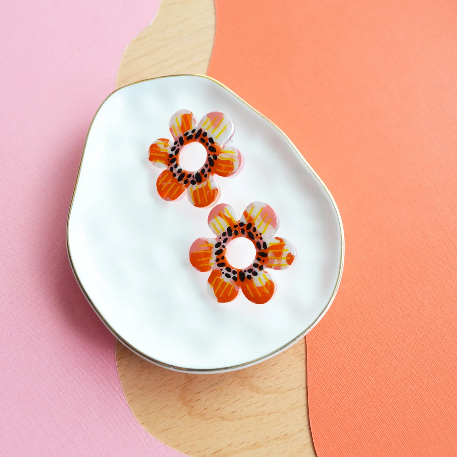 BooandBooFactory Orange Pink Flower Stud blomsterøredobber