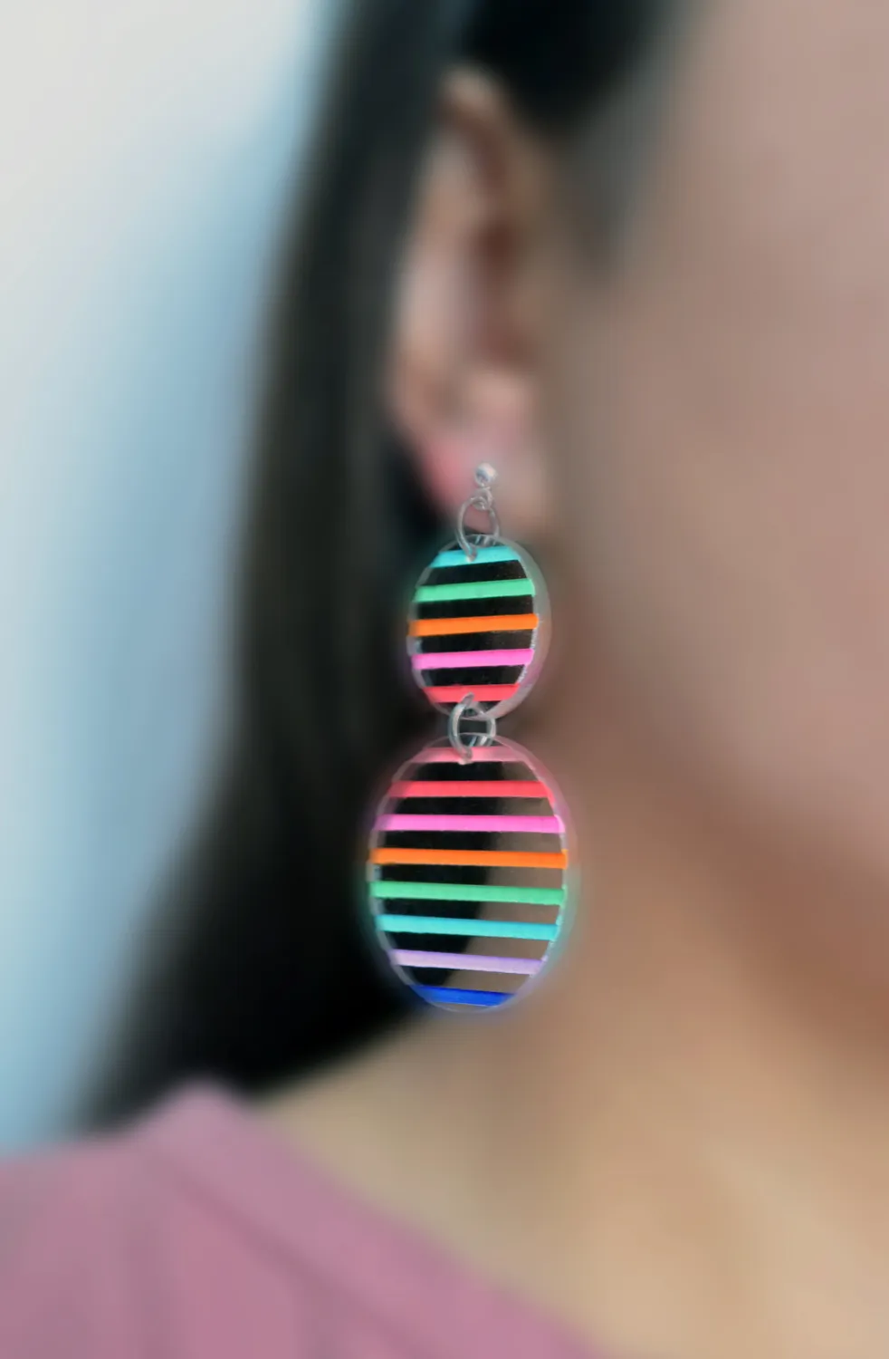 BooandBooFactory Rainbow Stripe øredobber gull oval