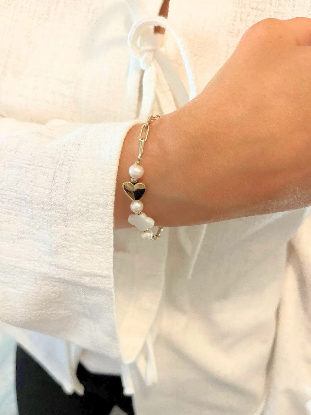 Mea Nani Stephany armbånd skjell 14K gull 16-19 cm