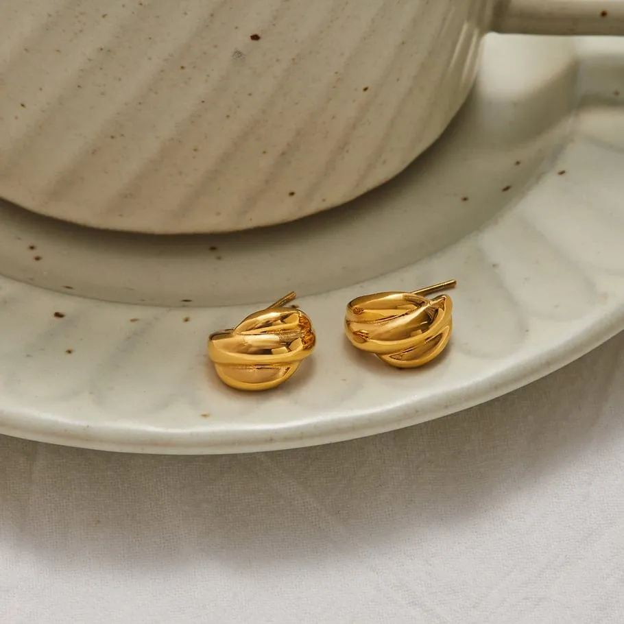 Everyday Glow Mini Hoops 18K gullbelagt twist