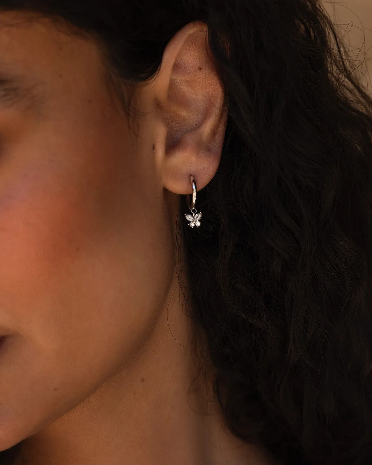 Mockberg Butterfly Hoops øredobber sølv 14mm