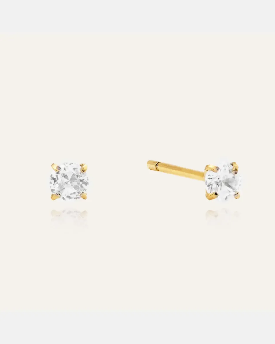 Mockberg Jolie White Small studs gull 3 mm