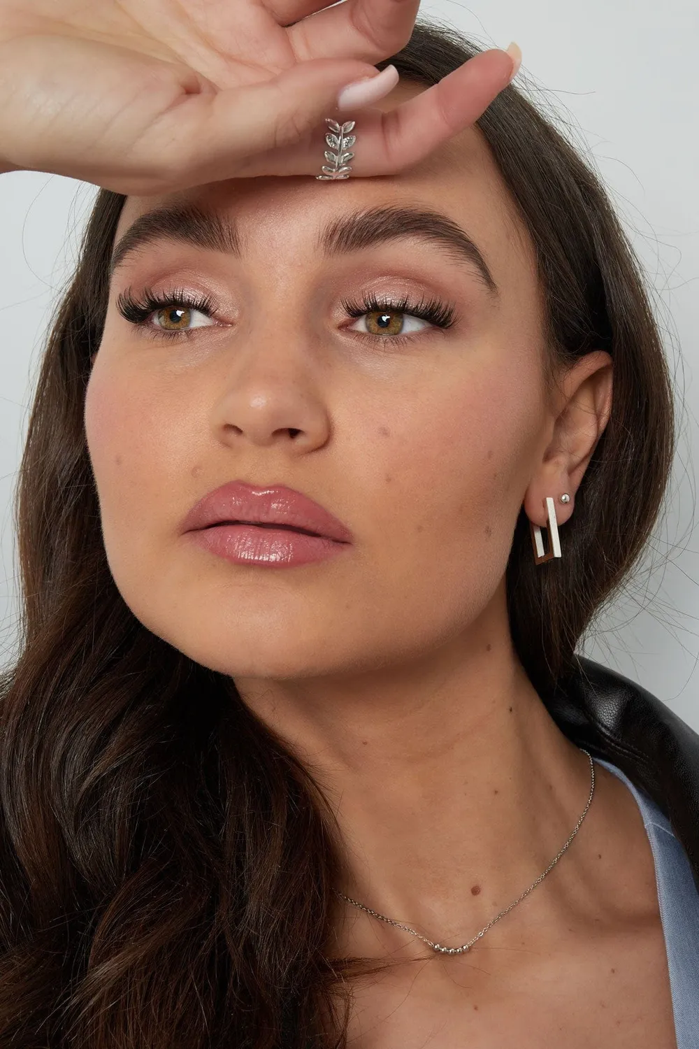 Mea Nani Basic Rectangle Hoops Medium sølv rektangulær
