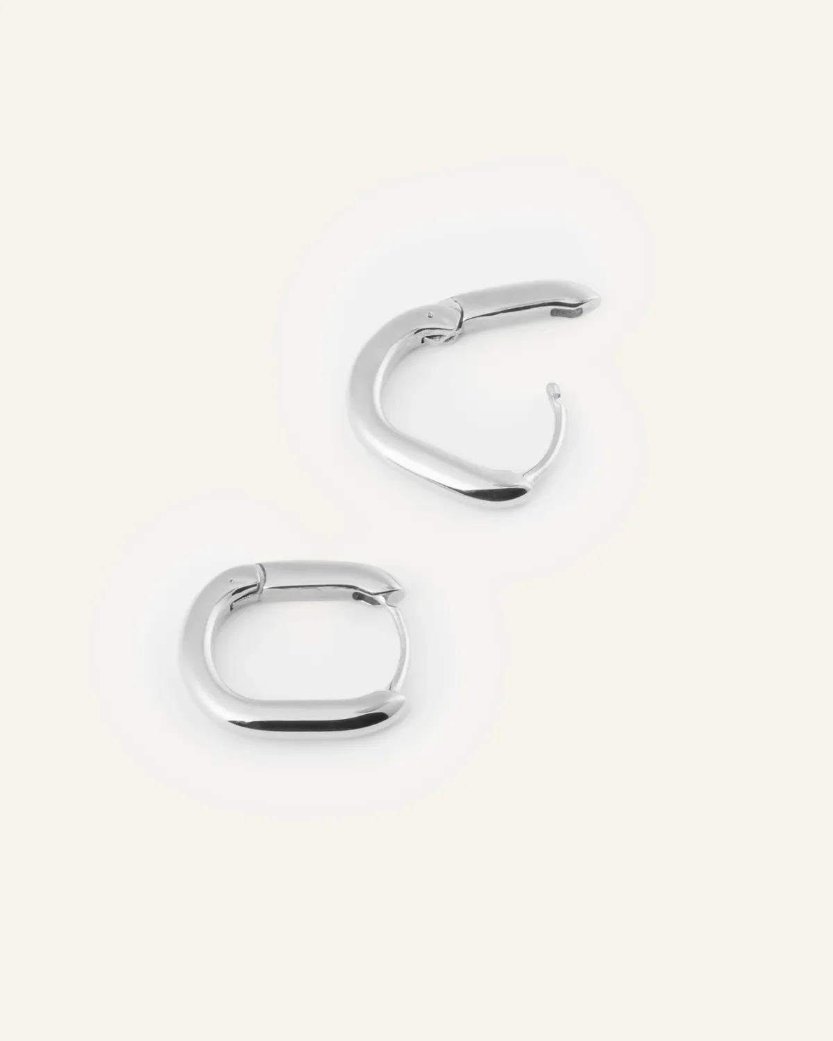 Mockberg Slim Small U-Hoops øreringer sølv 14,5 mm