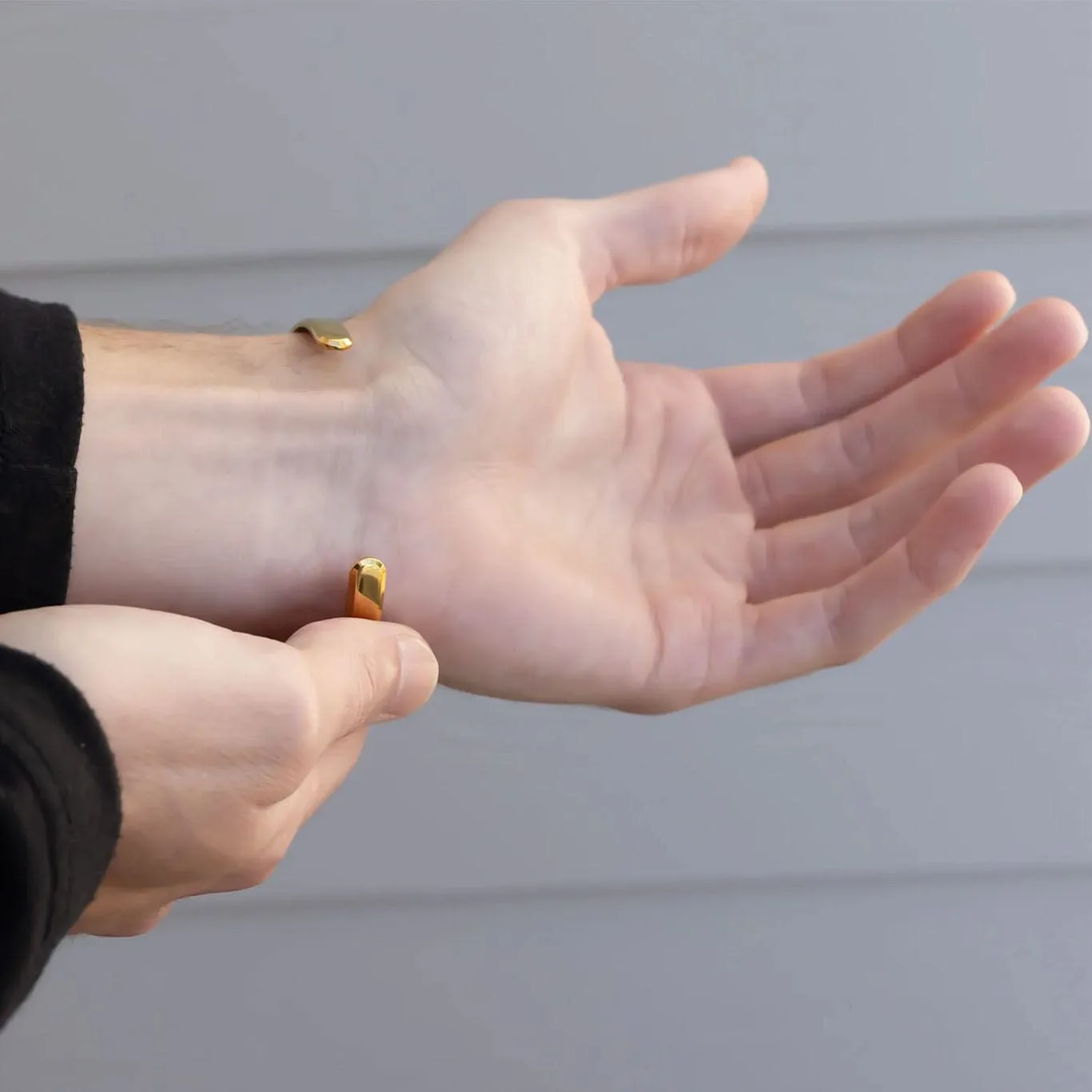 Mea Nani Haven Cuff herrearmbånd 18K gull