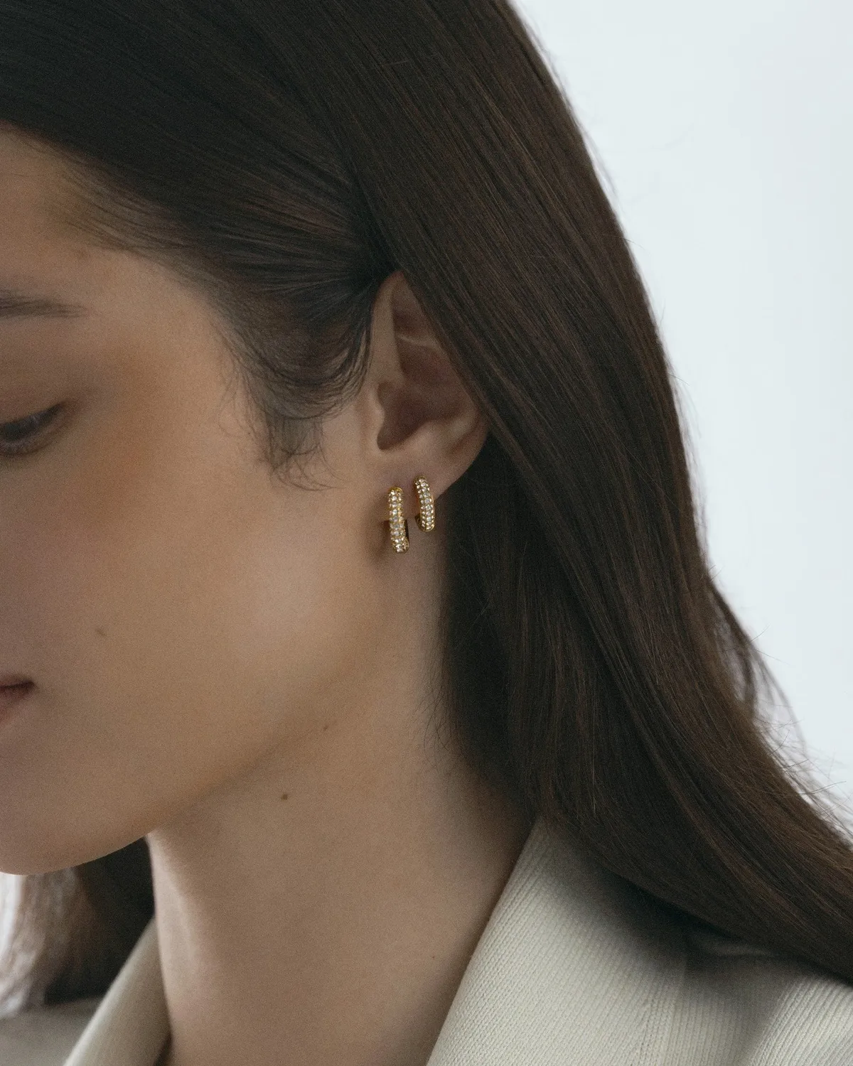 Mockberg Pavé Everyday Small Hoops øredobber gull 14 mm