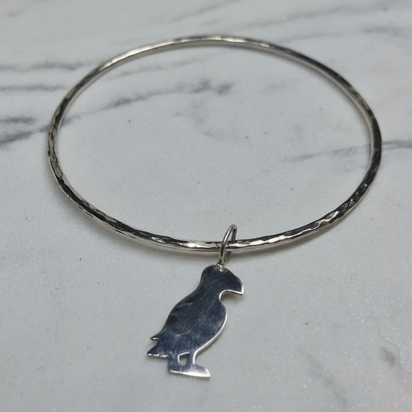 Kunstnerbonden Lundefugl bangle armbånd 20 cm 925 sølv