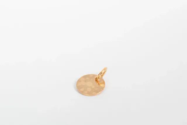 Eremis Bema disk charm gullbelagt anheng