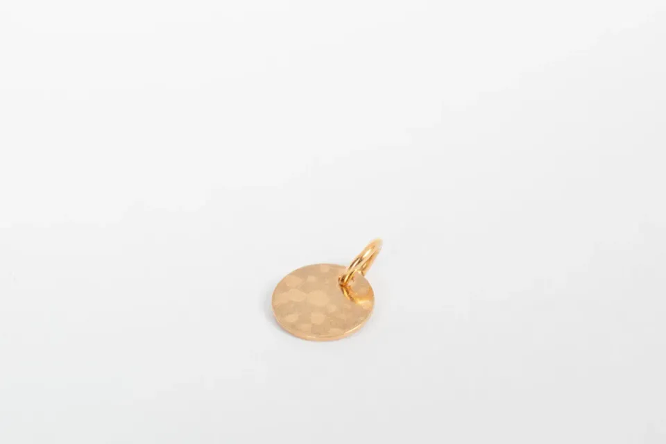 Eremis Bema disk charm gullbelagt anheng