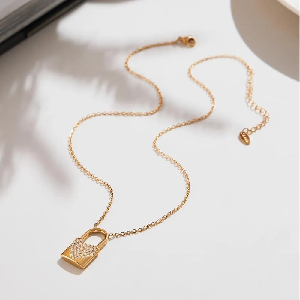 Mea Nani Key To My Heart halskjede 18K gull nikkelfri
