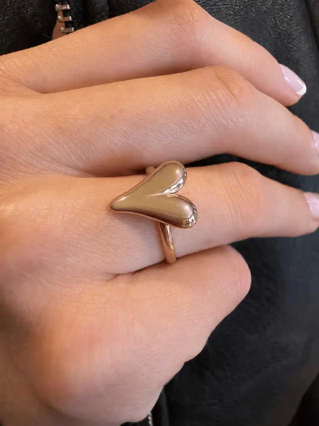 Mea Nani Golden Heart ring 14K gull justerbar