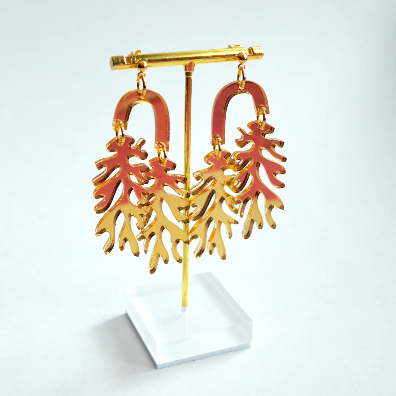 BooandBooFactory Gold Leaf Matisse Acrylic Arch øredobber gull