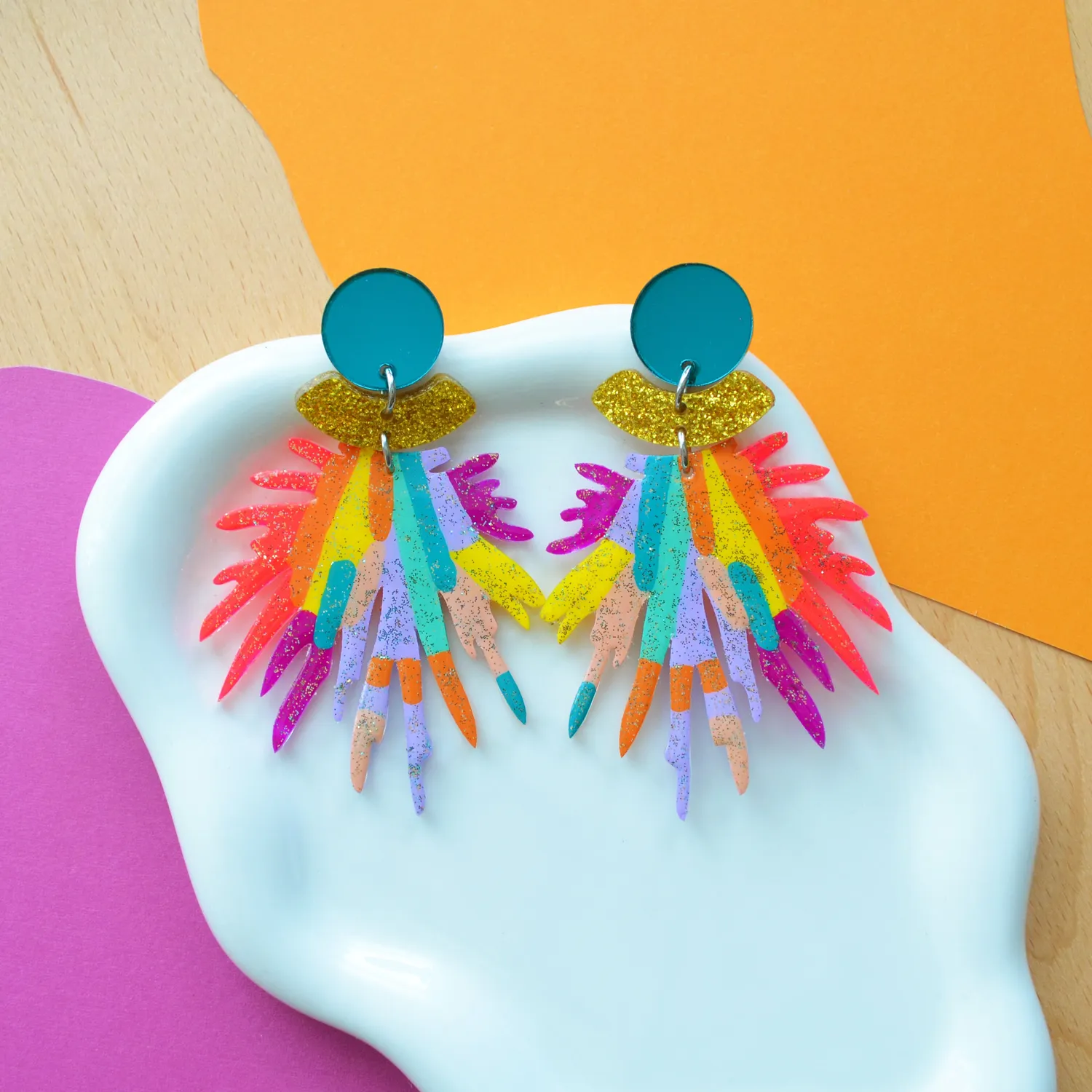 BooandBooFactory Rainbow Pom Pom glitterøredobber 89 mm