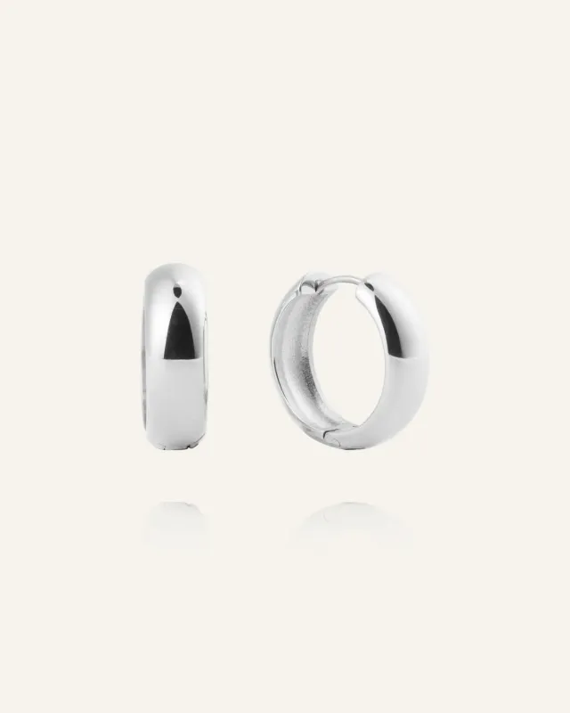 Mockberg Brave Medium Hoops øreringer sølv 20 mm stål
