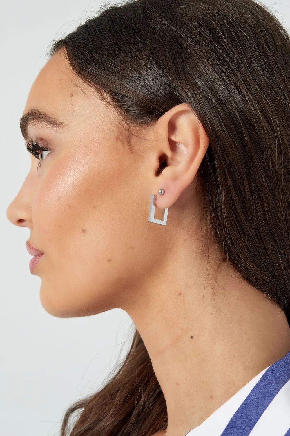 Mea Nani Basic Rectangle Hoops øredobber sølv small