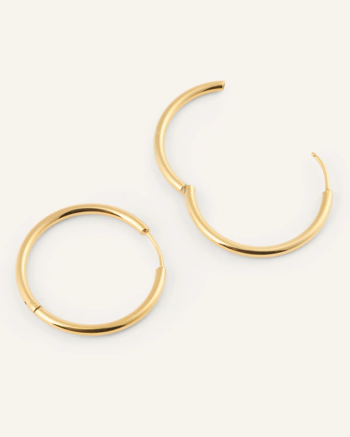 Mockberg Slim Extra Large hoops gull 26 mm