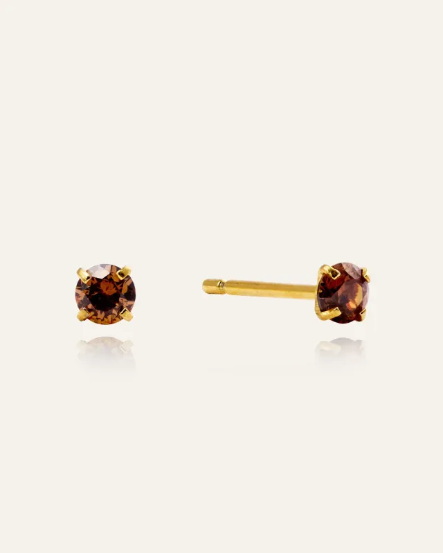 Mockberg Jolie Coffee Small Studs øredobber gull 3 mm