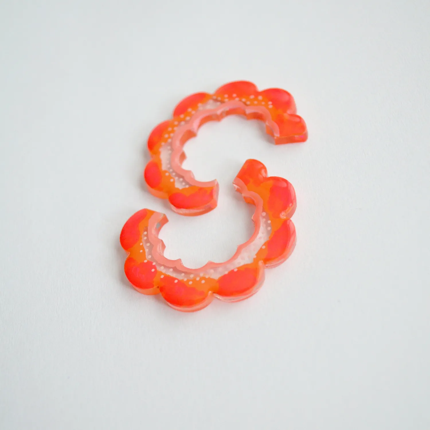 BooandBooFactory Orange Slice halv-hoop øredobber oransje