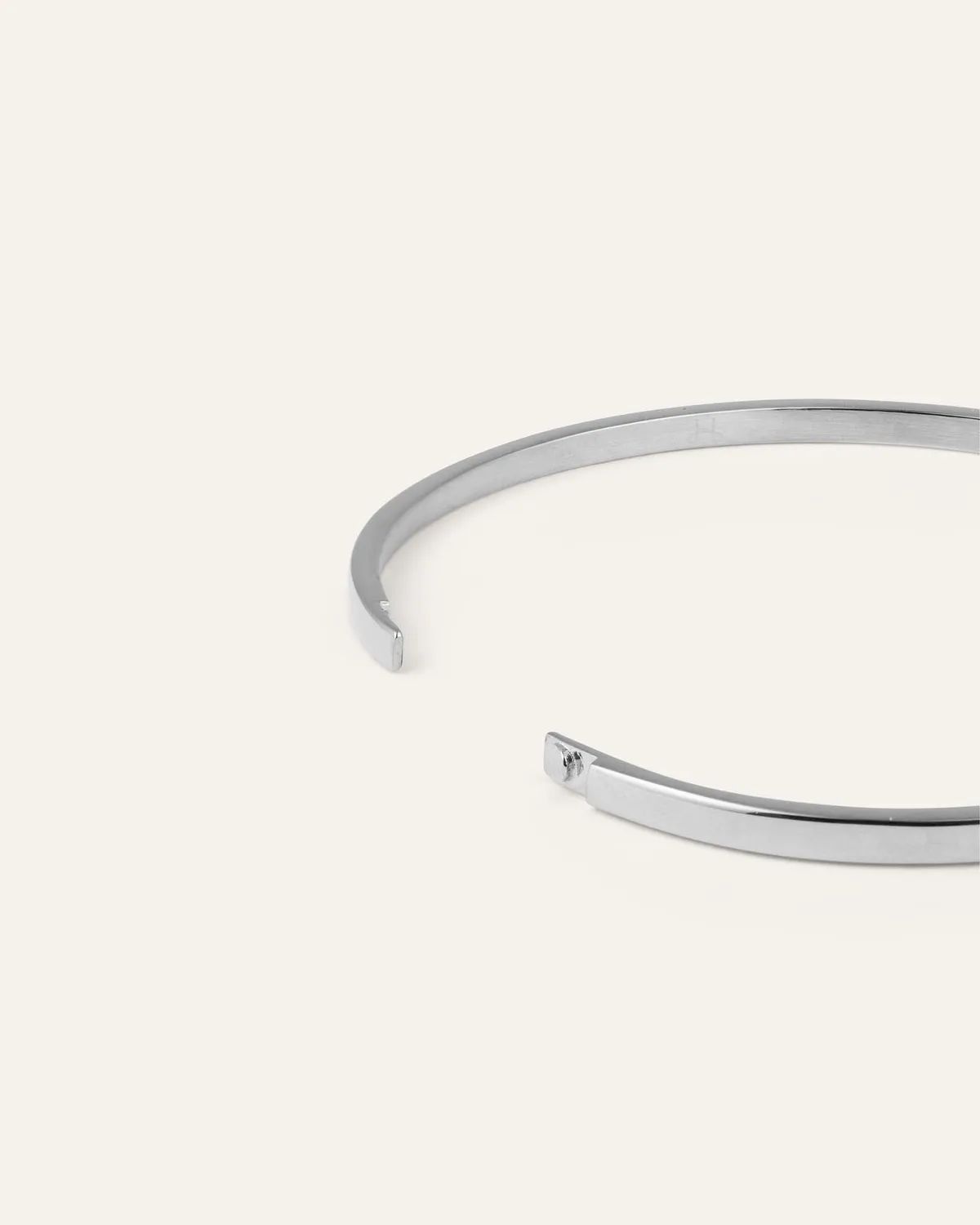 Mockberg Nisrine Bangle armbånd sølv