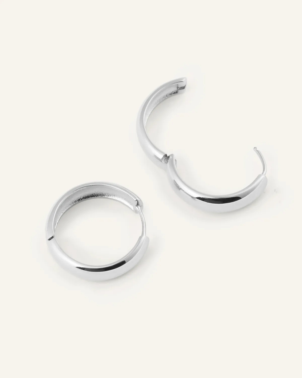 Mockberg Brave Large Hoops øreringer sølv 25 mm