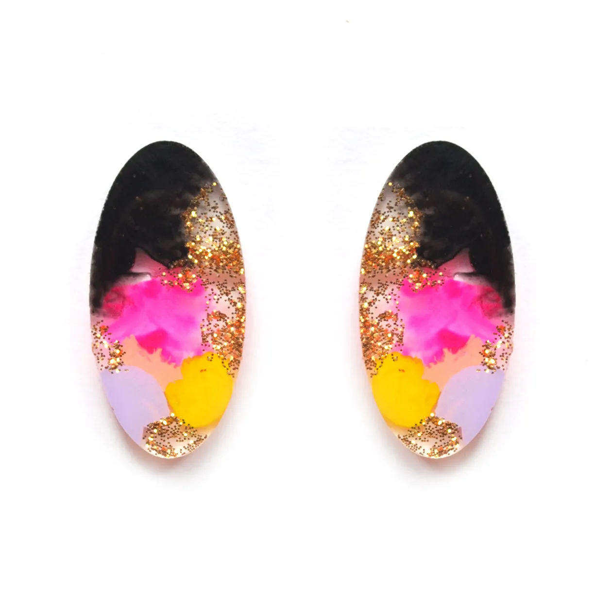 BooandBooFactory Pink and Black Oval øredobber rosa harpiks