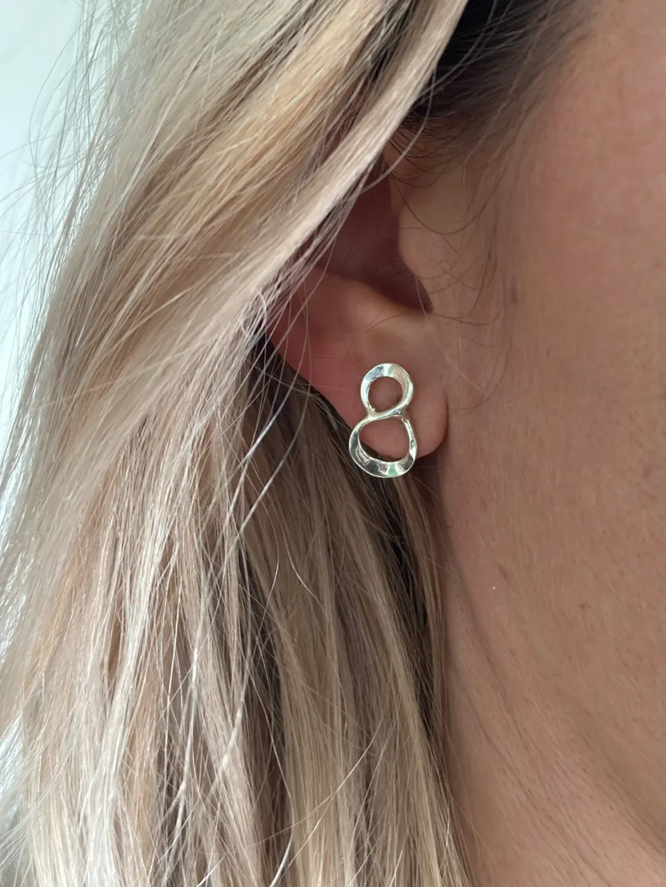 Sivia Smykkedesign Evigheten øredobber sølv 17 mm art nouveau
