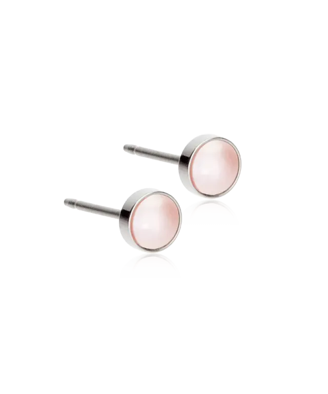 Blomdahl Bezel Pearl øredobber light rose 5 mm