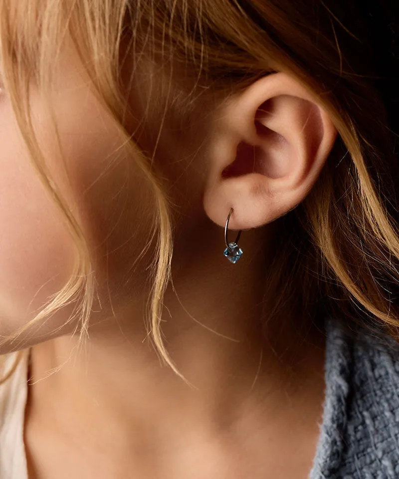 Blomdahl Ear Ring 14 mm Bicone øredobber aquamarine titan