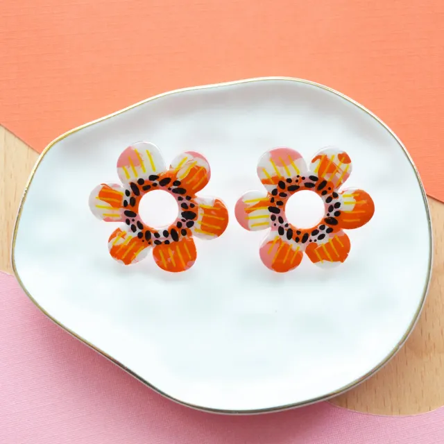 BooandBooFactory Orange Pink Flower Stud blomsterøredobber