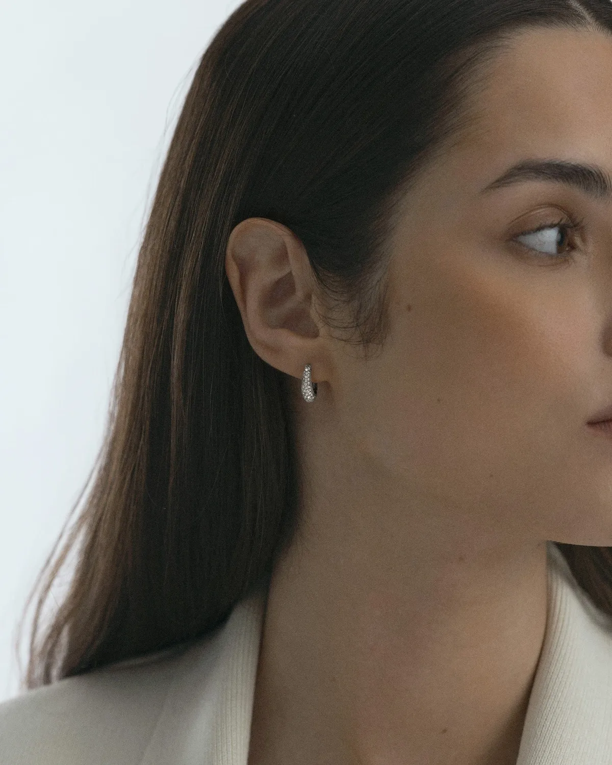 Mockberg Pavé Precious Small Hoops øredobber sølv 14 mm