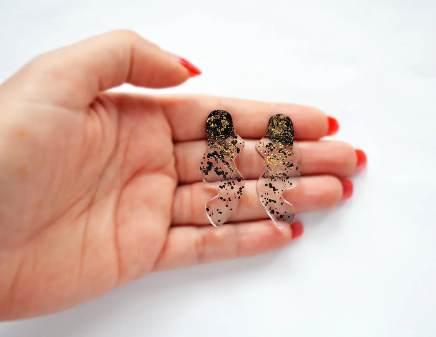 BooandBooFactory Black and Gold Glitter Ombre Squiggle stud-øredobber