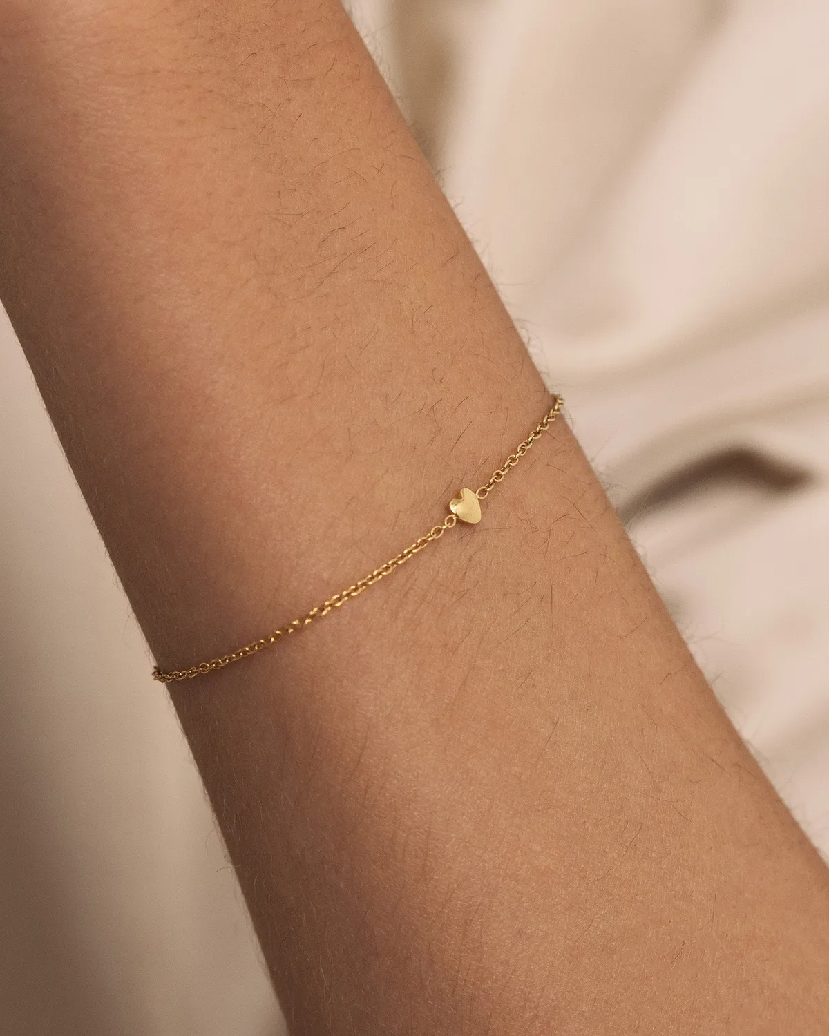 Mockberg Sweetheart bracelet armbånd gull hjerte