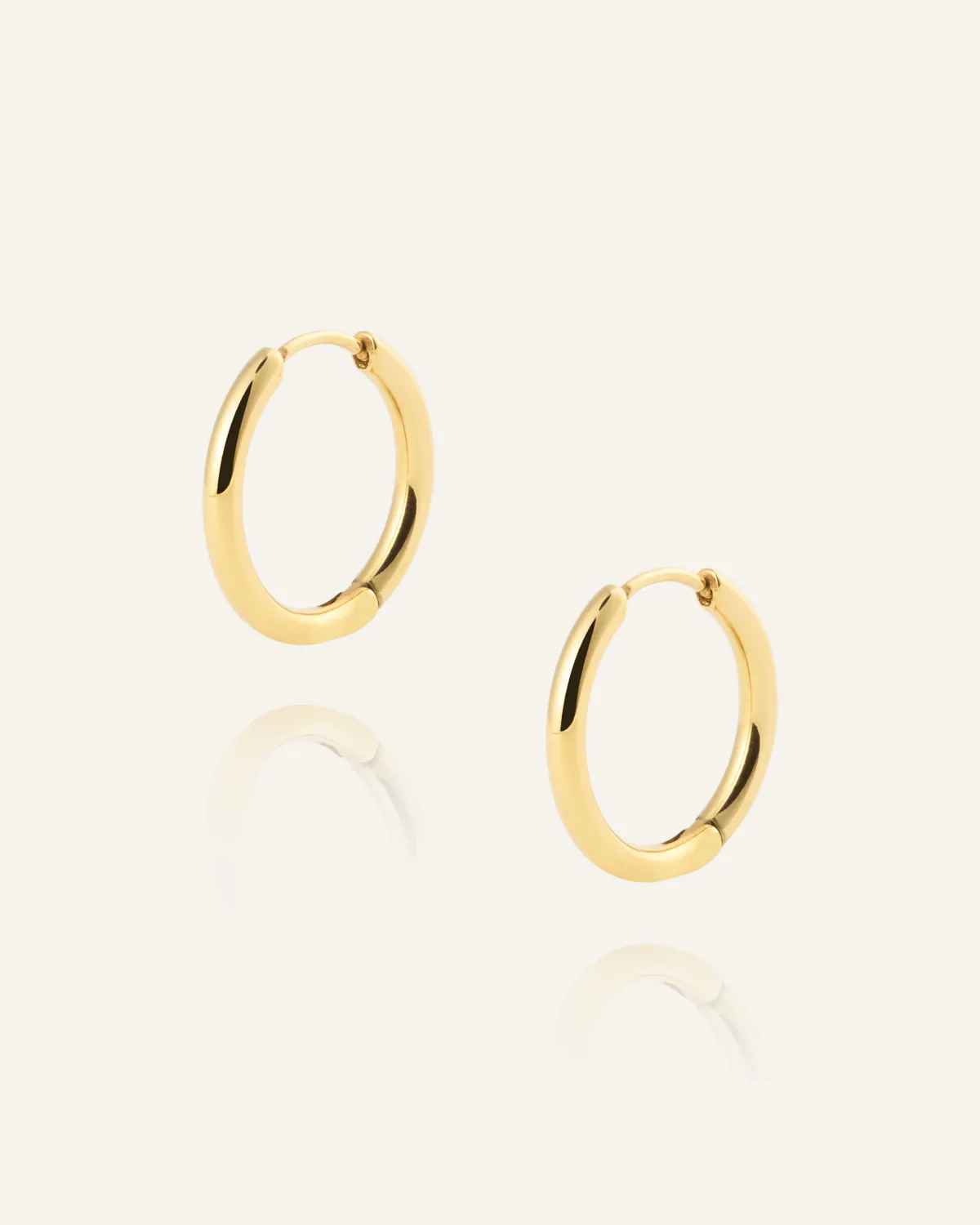 Mockberg Slim Medium Hoops øreringer 16 mm gull