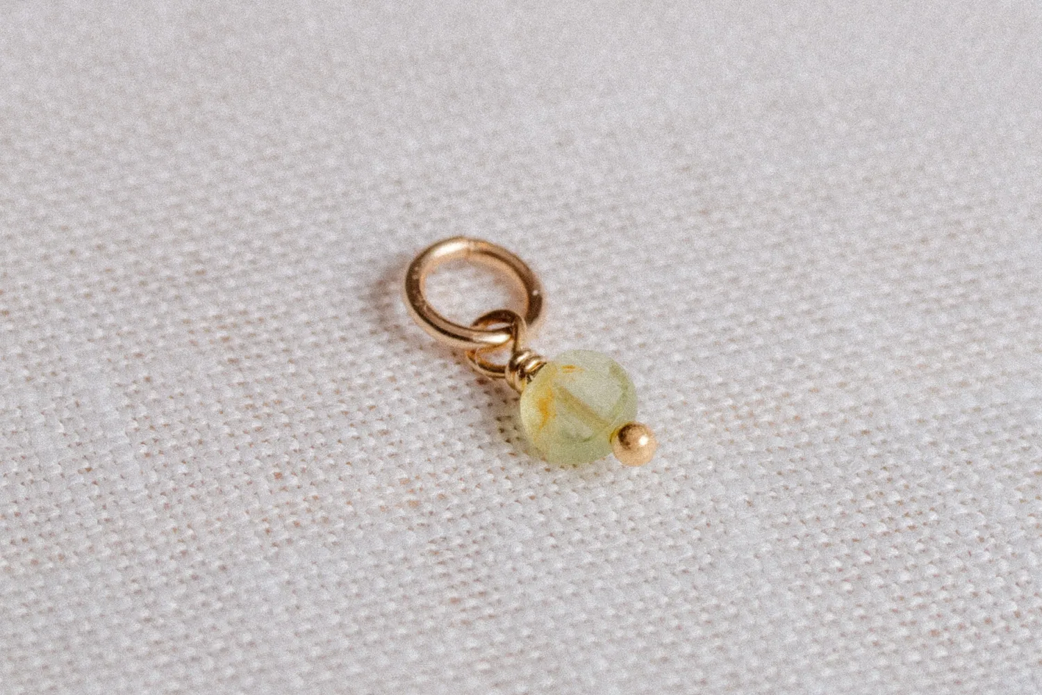 Eremis Peridot Charm gullbelagt grønn stein
