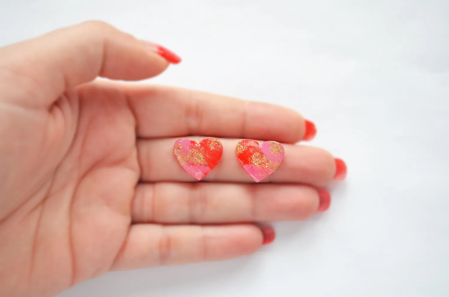 BooandBooFactory Pink and Red Heart studs øredobber rosa