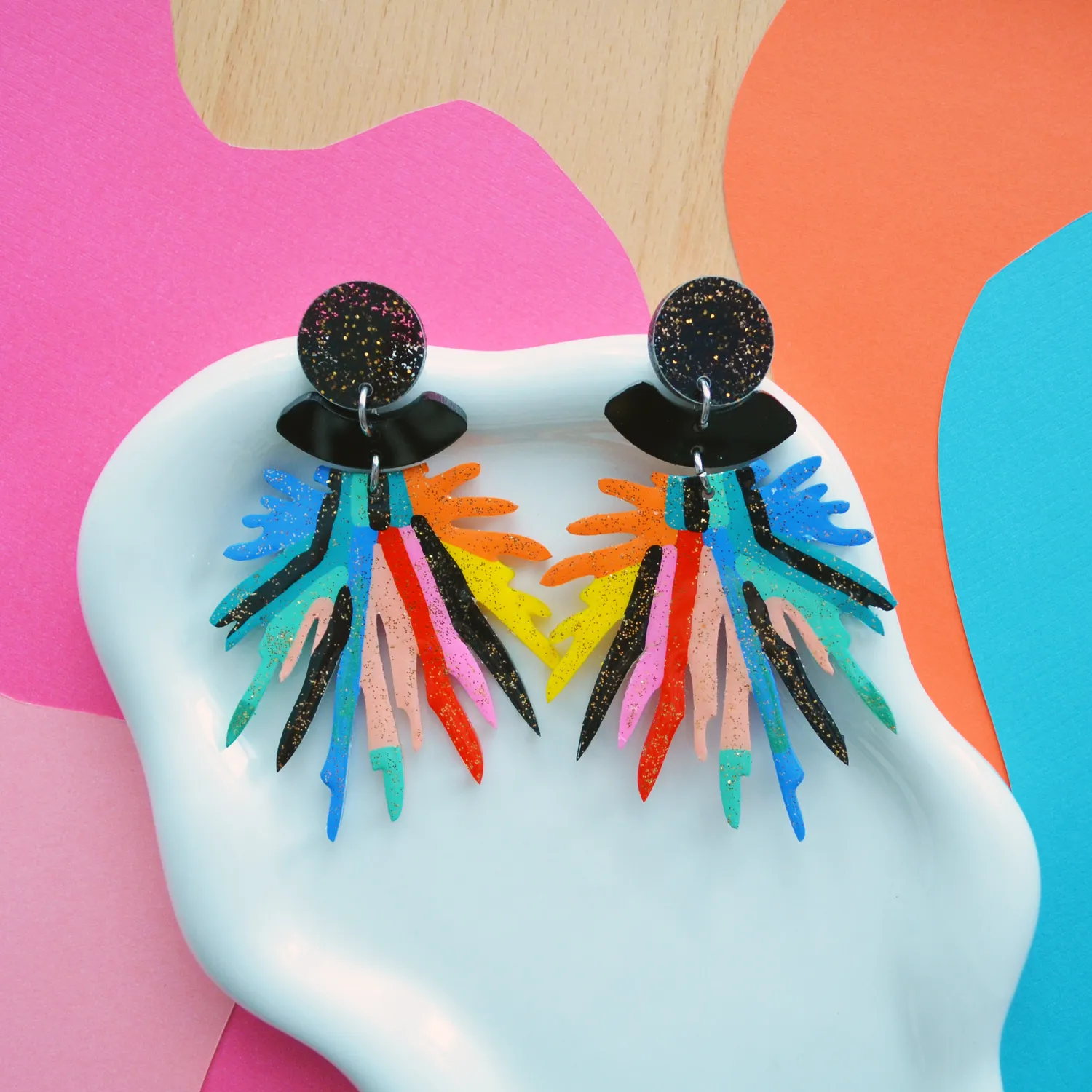 BooandBooFactory Rainbow Pom Pom øredobber svart
