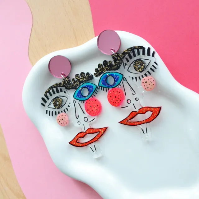 BooandBooFactory Clear Face resin øredobber rosa