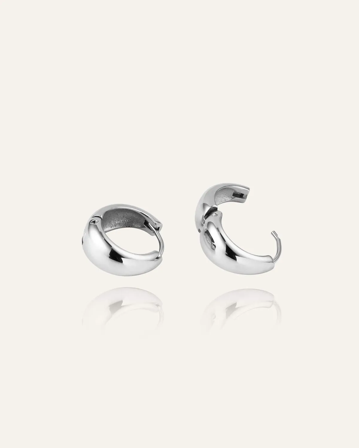 Mockberg Bold Hoops Medium øredobber sølv 16 mm