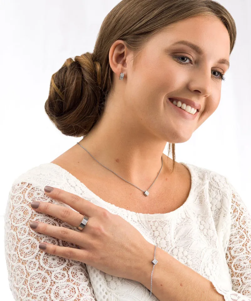 Blomdahl Grand Brilliance Curved øredobber crystal 10 mm titan nikkelfri