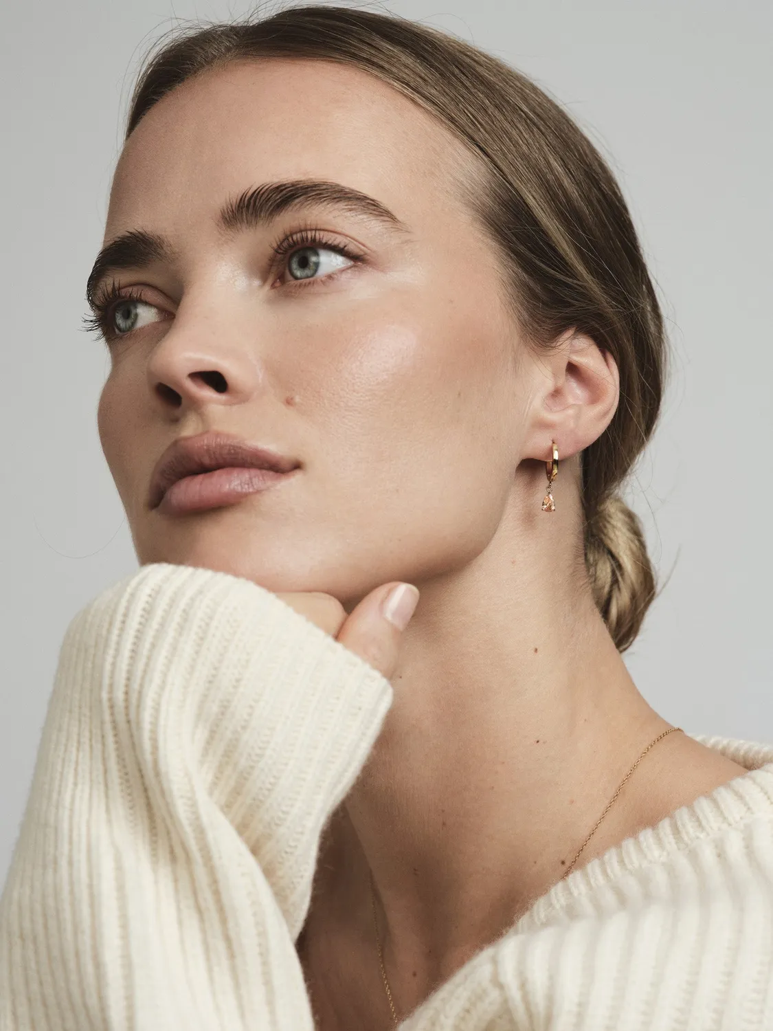 Mockberg Belle Champagne Hoops øreringer gull 13 mm